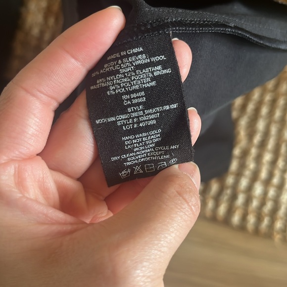 90s styled Theory dress - Picture 5 of 5